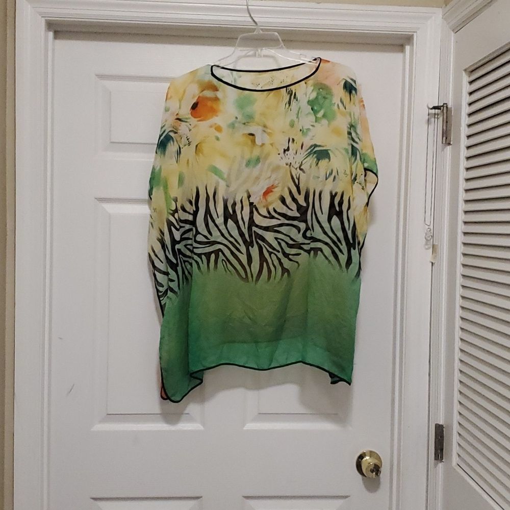 ❣️Step in Style woman multi color blouse